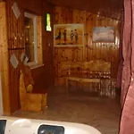 R1 Rolleder Apartman-haz Guest house Siklos