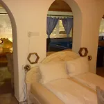 R1 Rolleder Apartman-haz
