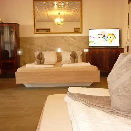 Vendégház R1 Rolléder Apartman-ház