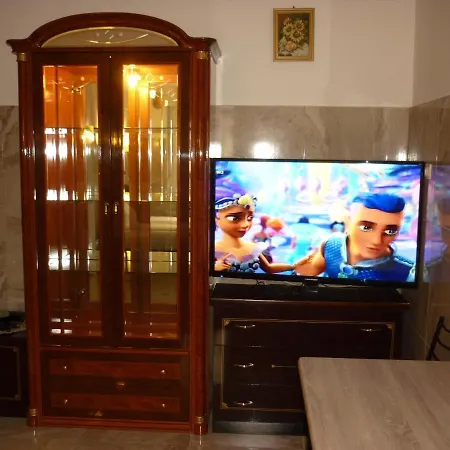 R1 Rolleder Apartman-haz
