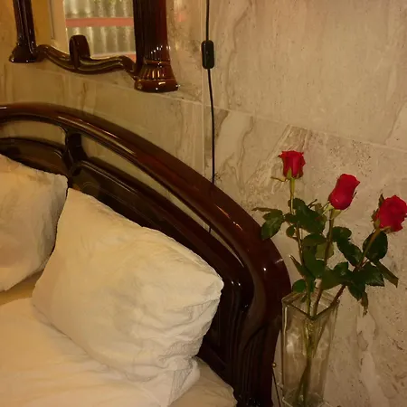 Penzion R1 Rolleder Apartman-haz Siklós