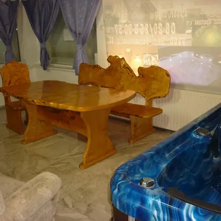Pensión R1 Rolléder Apartman-ház
