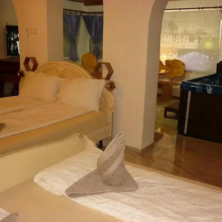 Pensión R1 Rolléder Apartman-ház Siklós