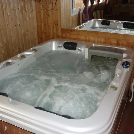 Pensión R1 Rolléder Apartman-ház