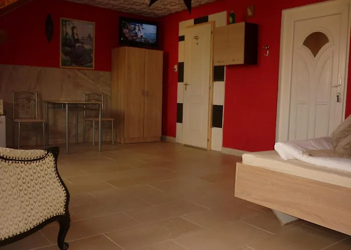 Πανσιόν R1 Rolleder Apartman-haz 3*