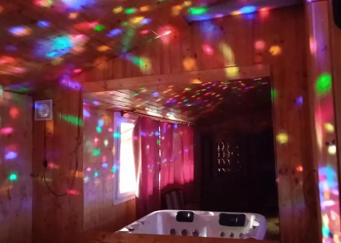 R1 Rolleder Apartman-haz 3* Siklós