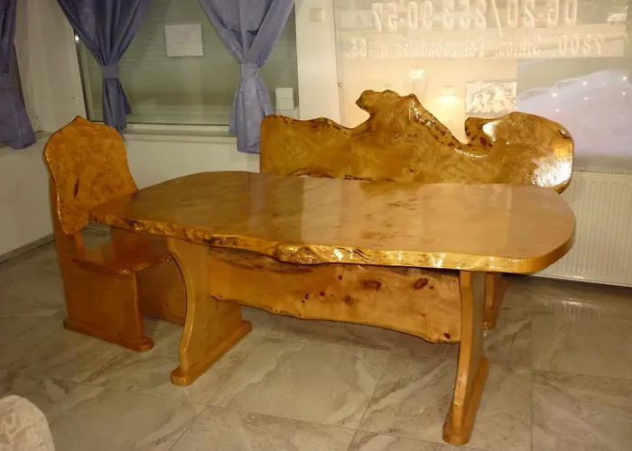 R1 Rolleder Apartman-haz Πανσιόν